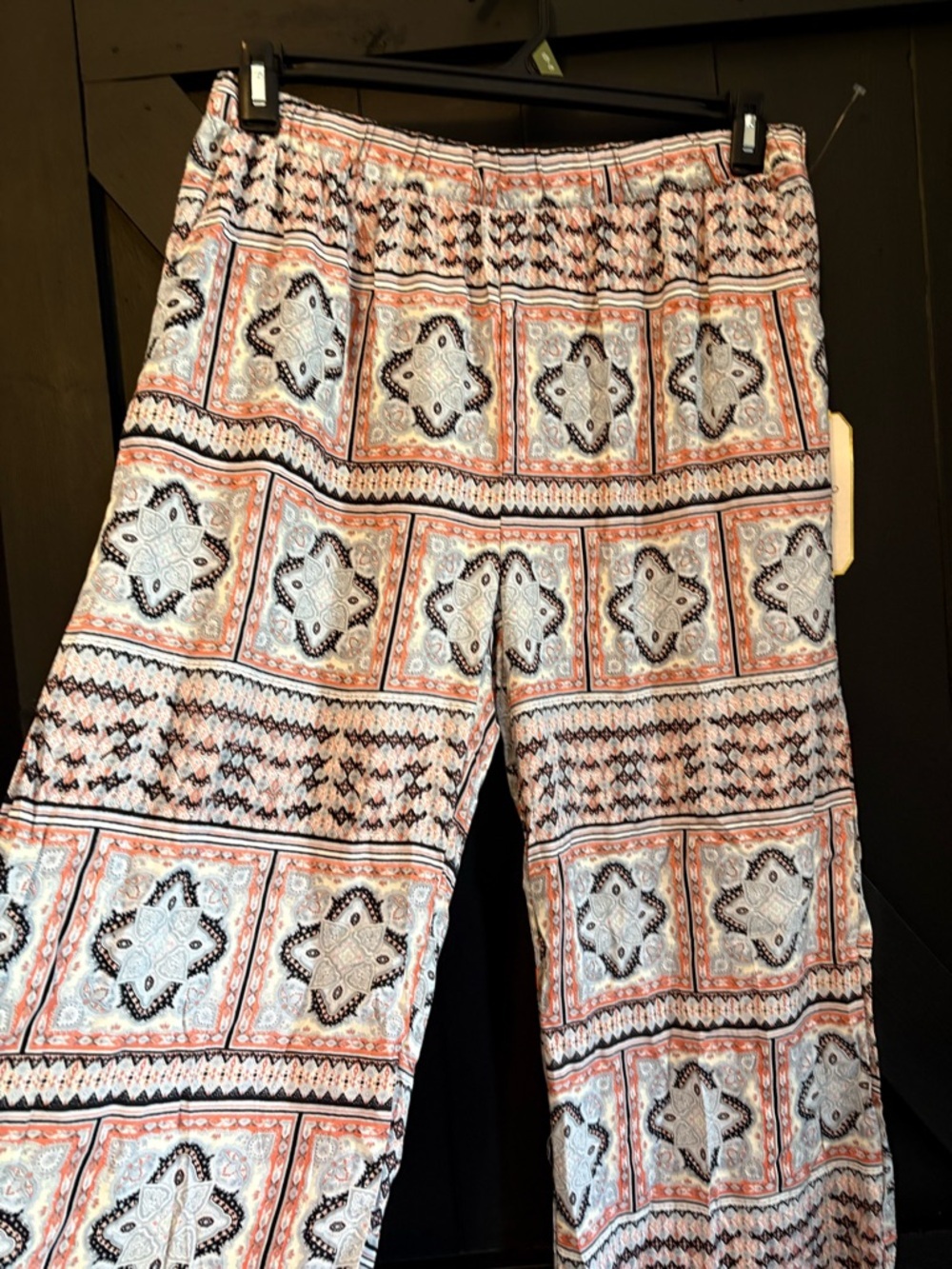 one 5 one Boho Tile Print Wide-Leg Pants in White, Black, Coral